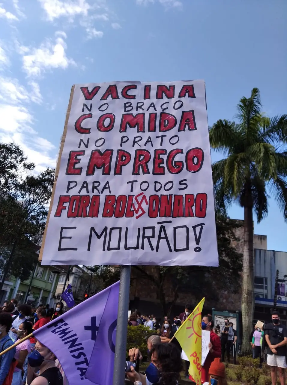 1. Descubra a história e influência dos cartazes vintage