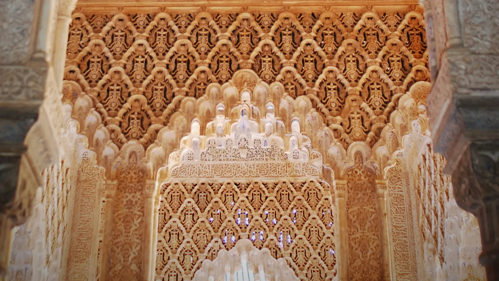 Os elementos essenciais de um texto persuasivo que converte leads