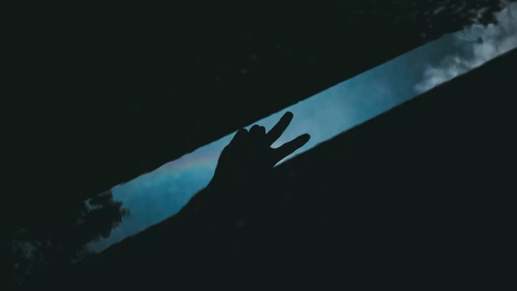 Identidade Visual Local: Incorporando o DNA Cultural em Marcas Globais