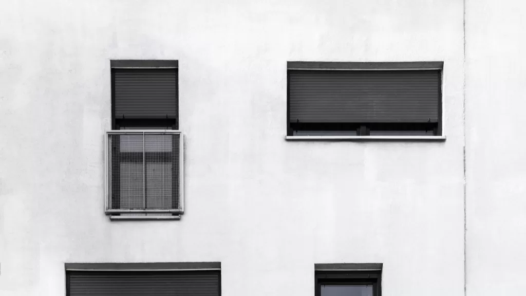 Logomarcas geométricas: formas e ângulos criativos